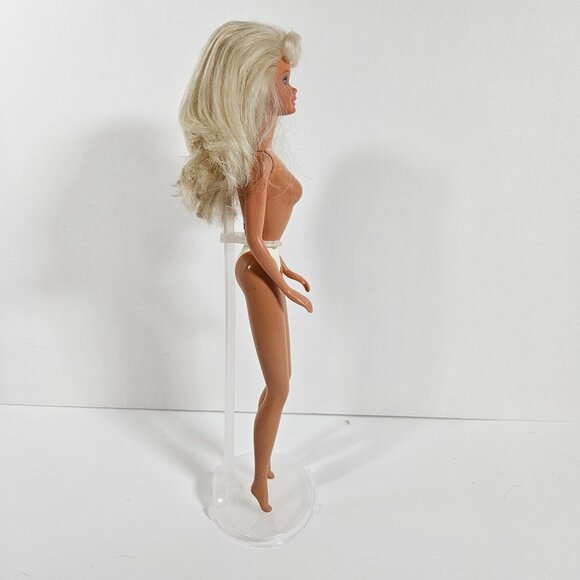 Sweetheart Barbie 1997 I Love Barbie Doll #18608 Blonde Hair Blue Eyes Nude - Picture 5 of 6